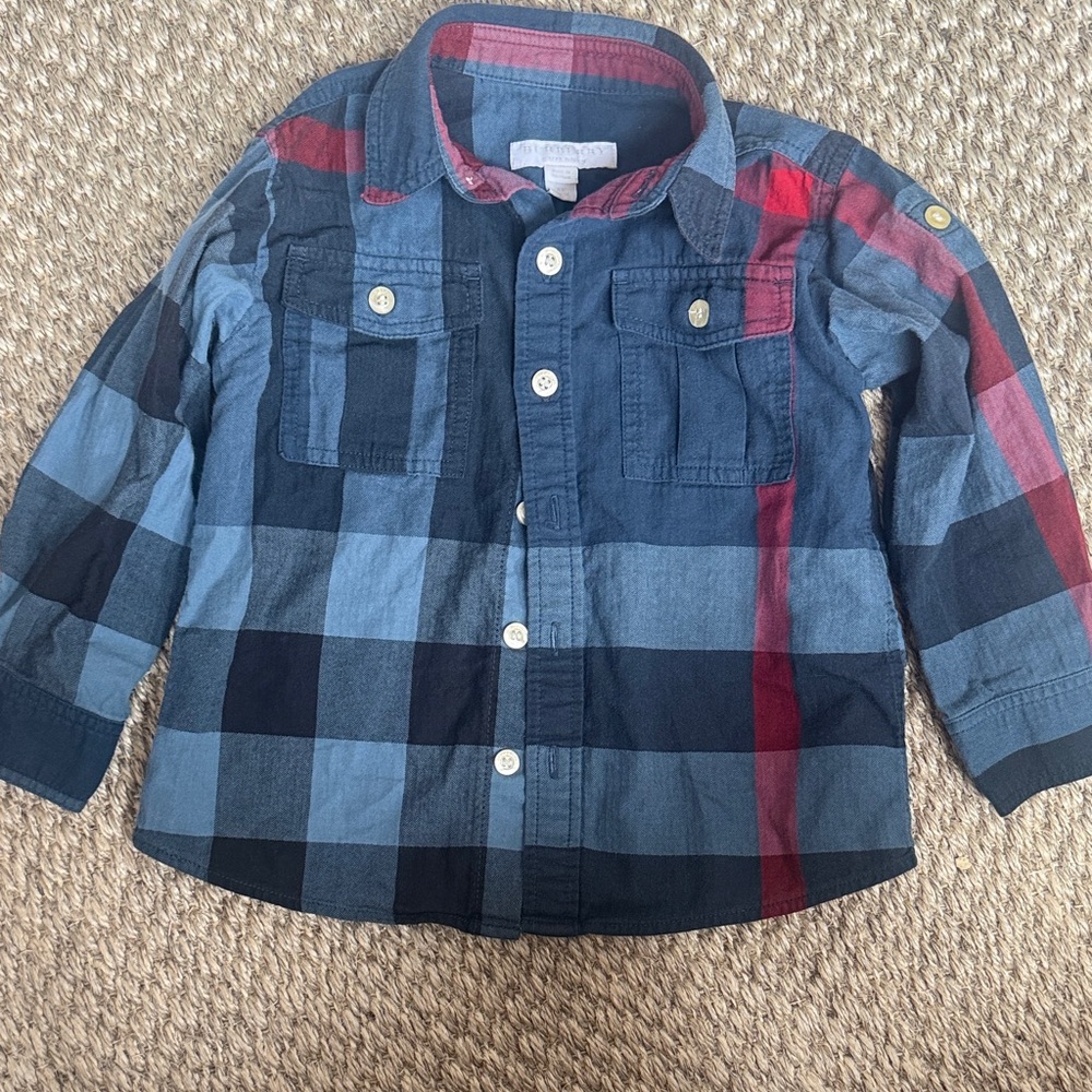 Burberry 3T Button-Down Shirt in Navy and Red